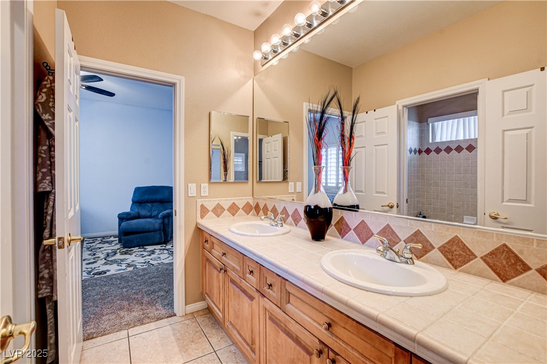 109 North Buteo Woods Lane