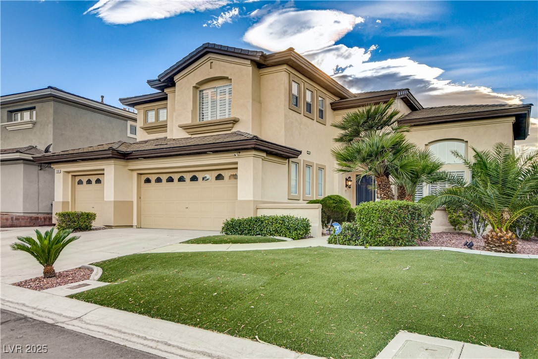 109 North Buteo Woods Lane