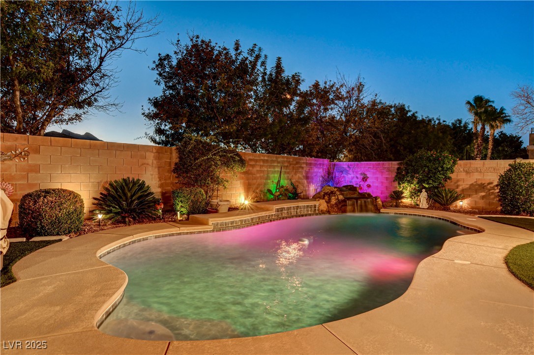 109 North Buteo Woods Lane