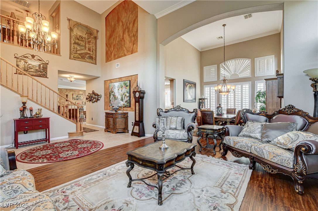 109 North Buteo Woods Lane