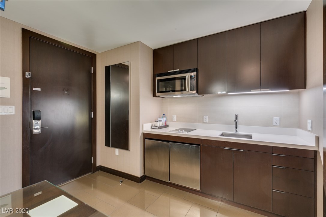 2600 HARMON Avenue 28034