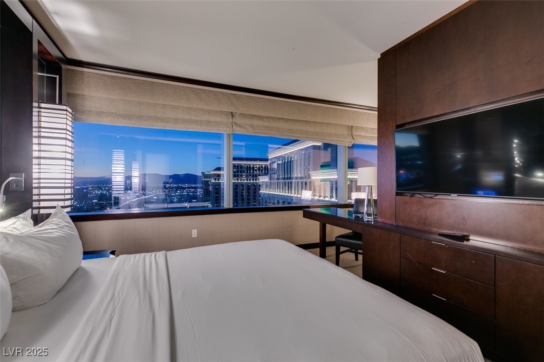 2600 HARMON Avenue 28034