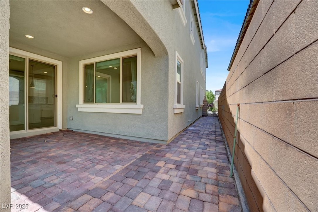 10007 Rams Leap Avenue