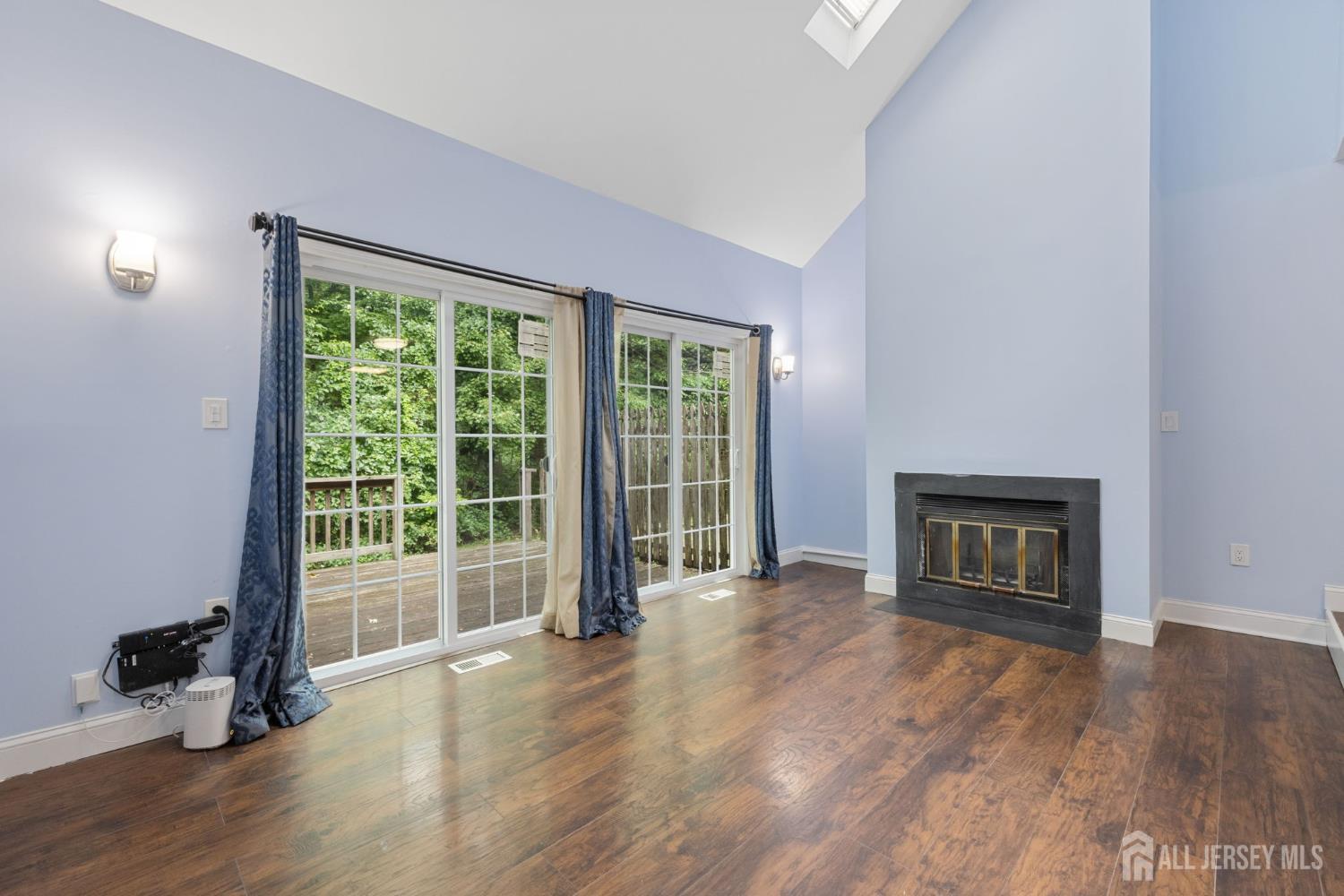 1609 Mulberry Street