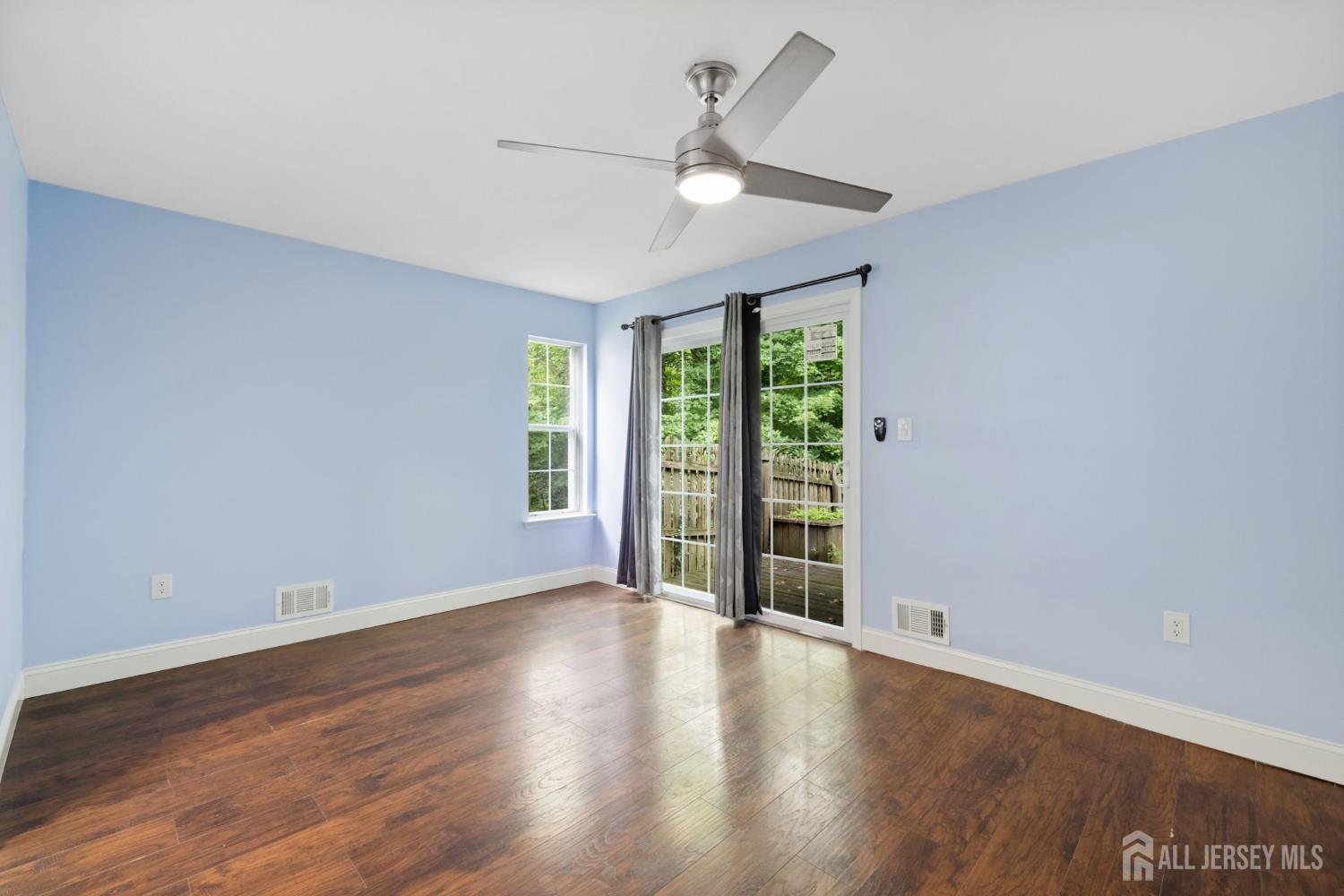 1609 Mulberry Street