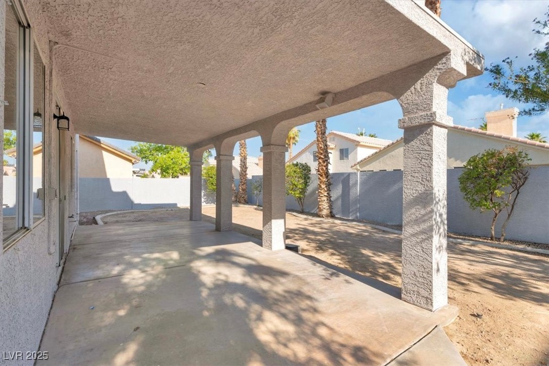 6909 Fruit Flower Avenue
