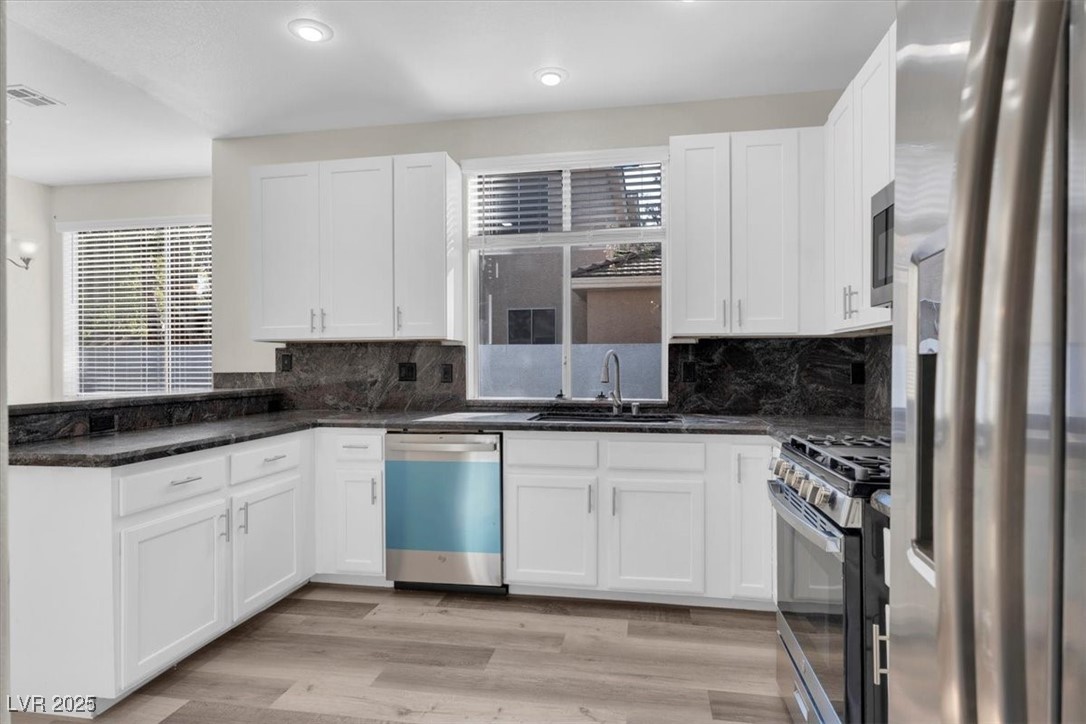 6909 Fruit Flower Avenue