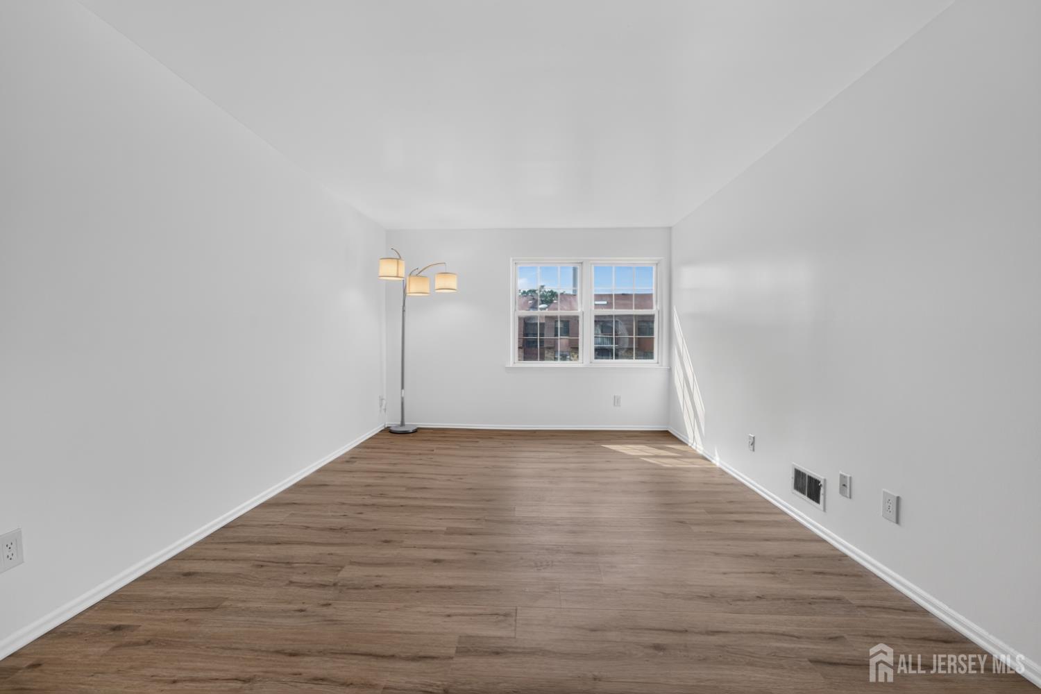 204 C Sierra Court # 2043