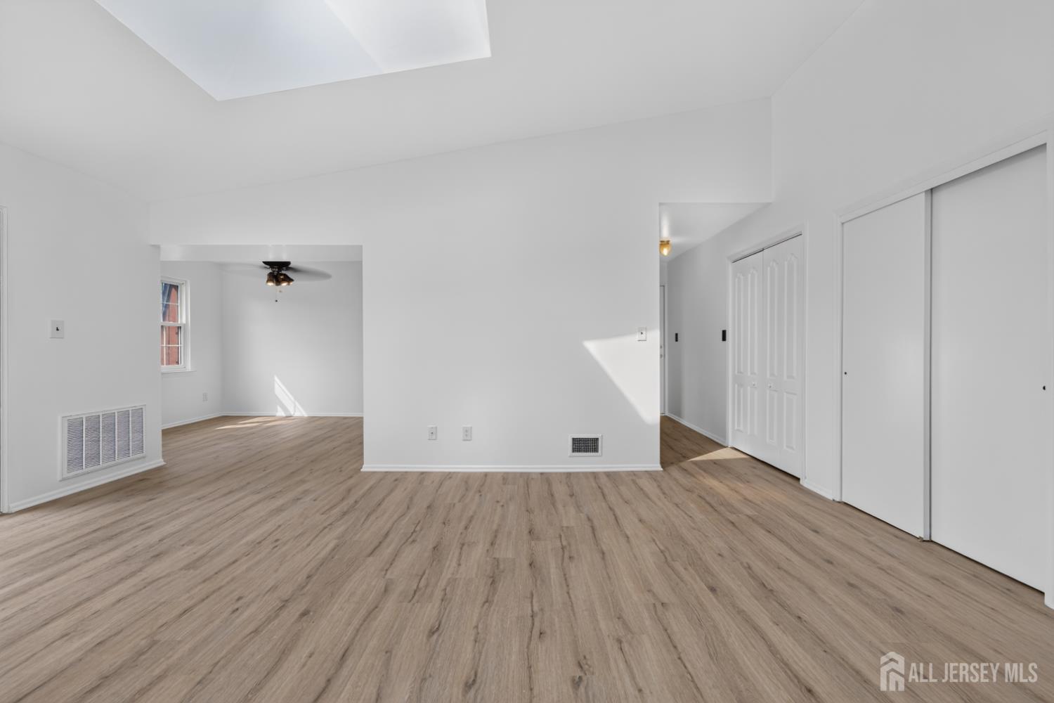 204 C Sierra Court # 2043