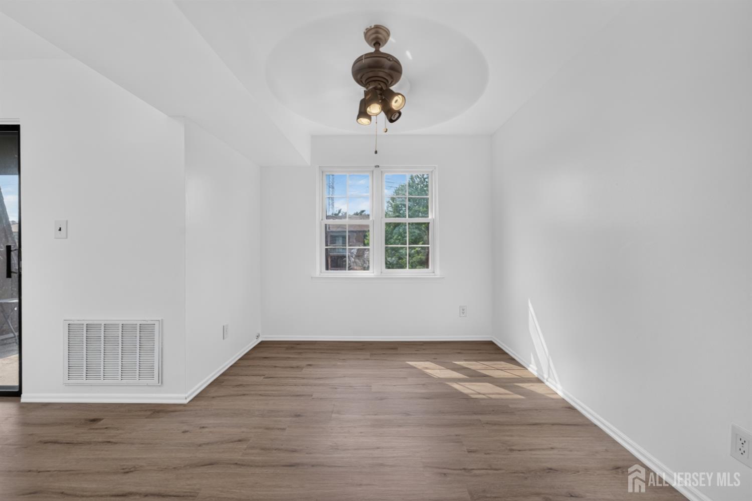 204 C Sierra Court # 2043
