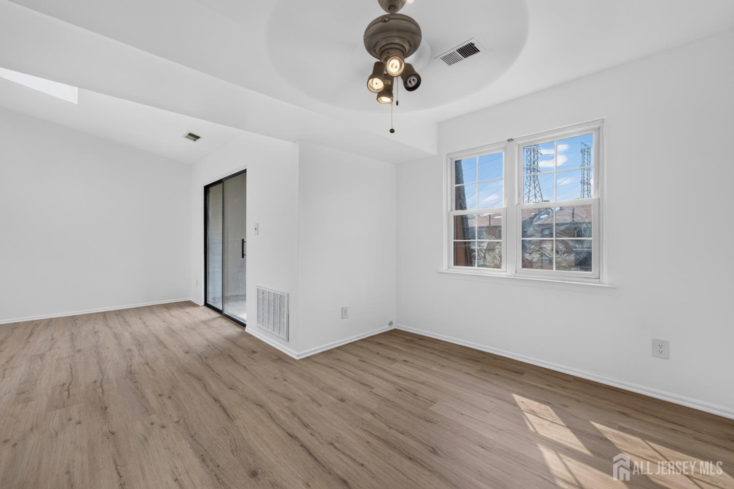 204 C Sierra Court # 2043
