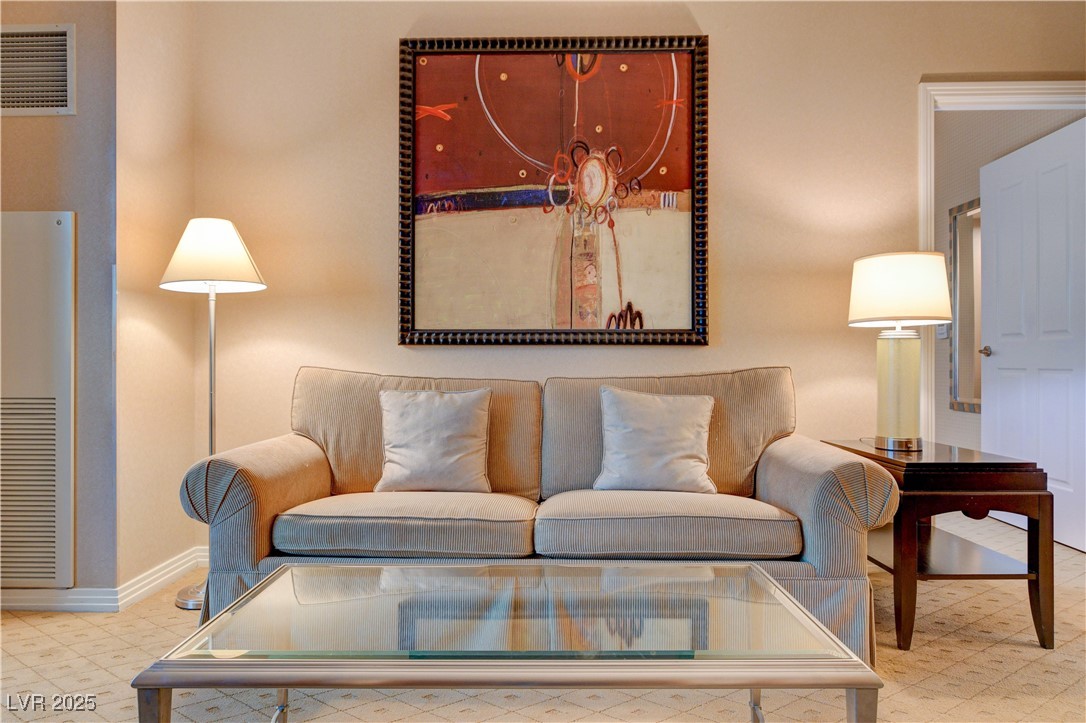 125 East HARMON Avenue 3114