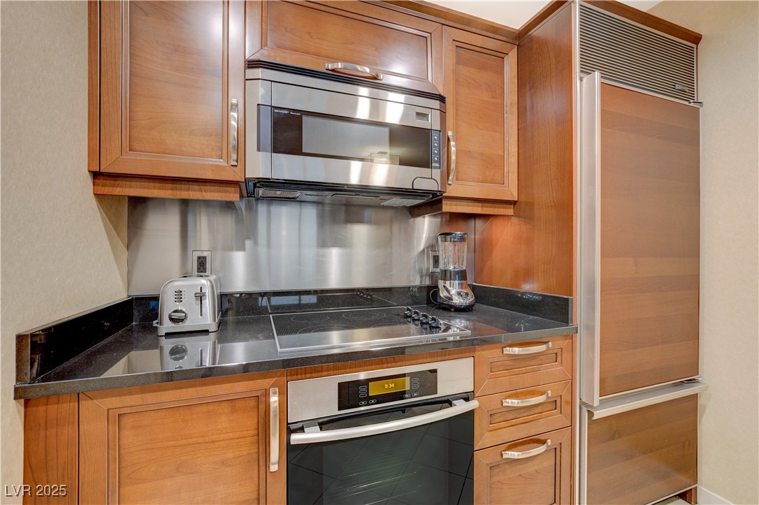 125 East HARMON Avenue 3114