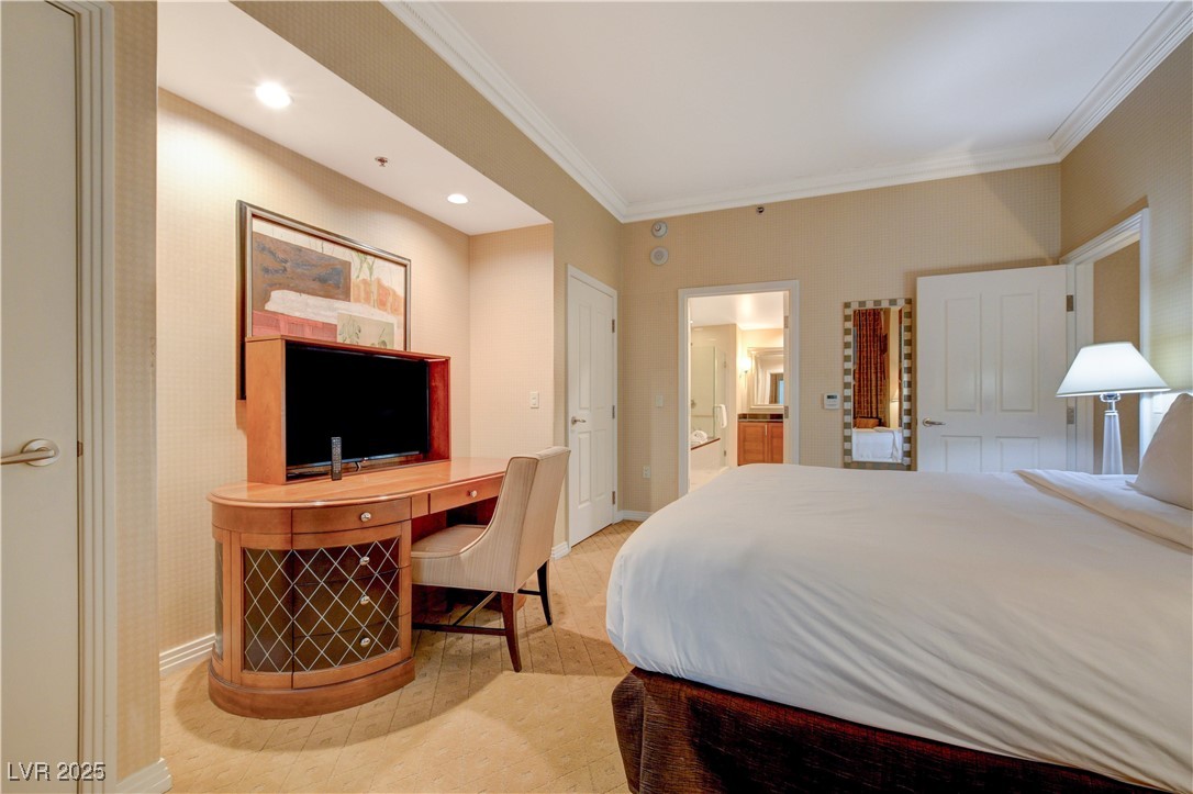 125 East HARMON Avenue 3114