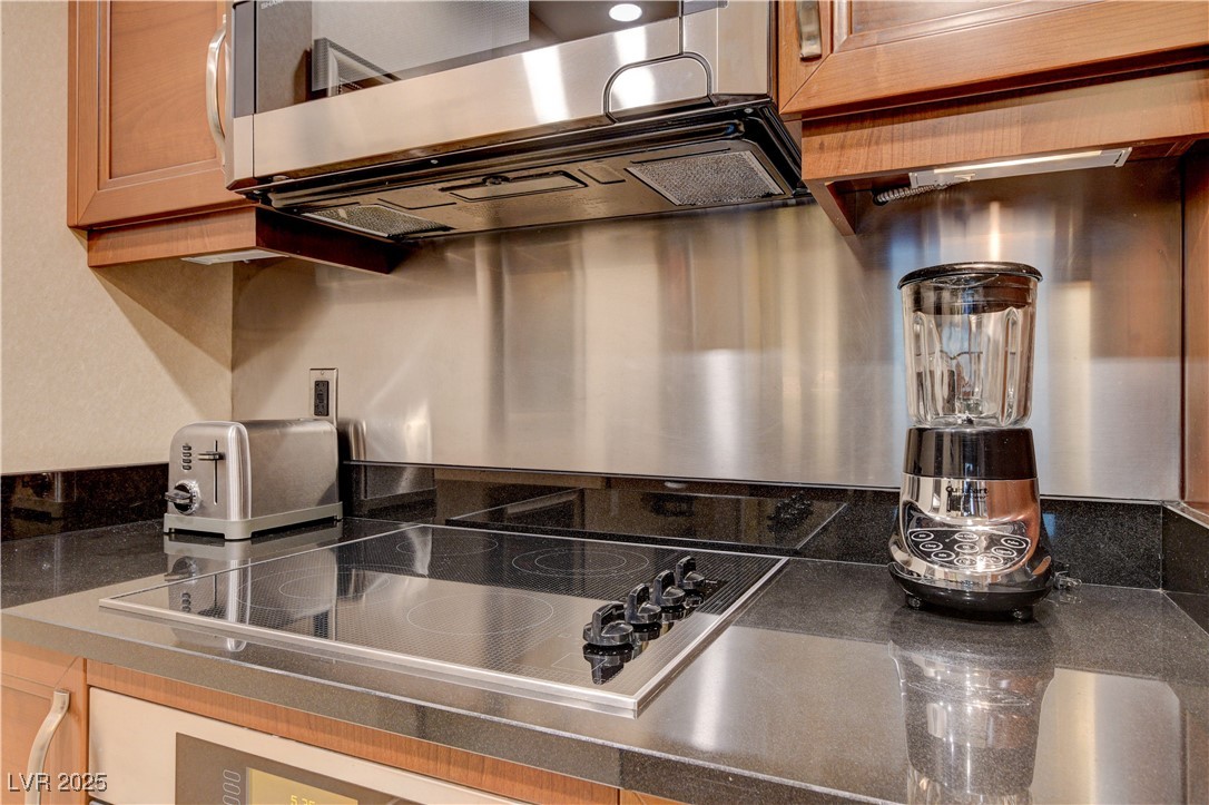 125 East HARMON Avenue 3114