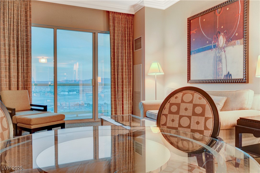 125 East HARMON Avenue 3114