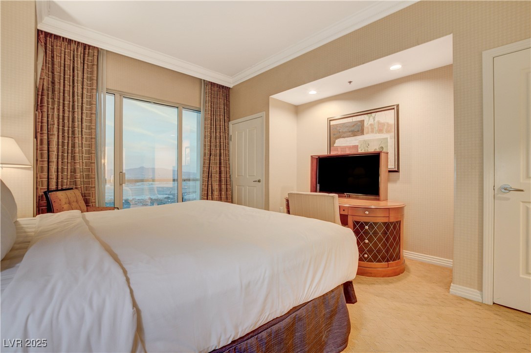 125 East HARMON Avenue 3114