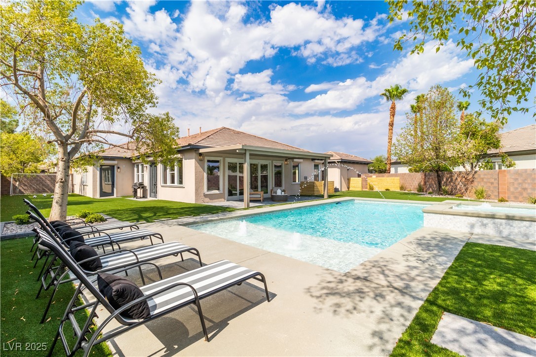 3281 Wisteria Tree Street