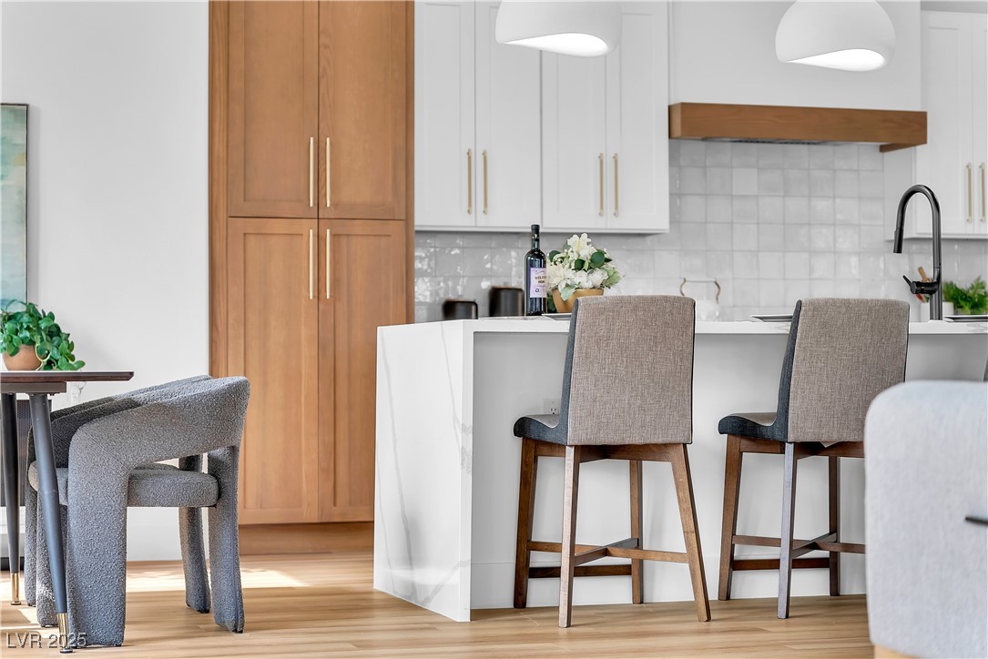 3281 Wisteria Tree Street