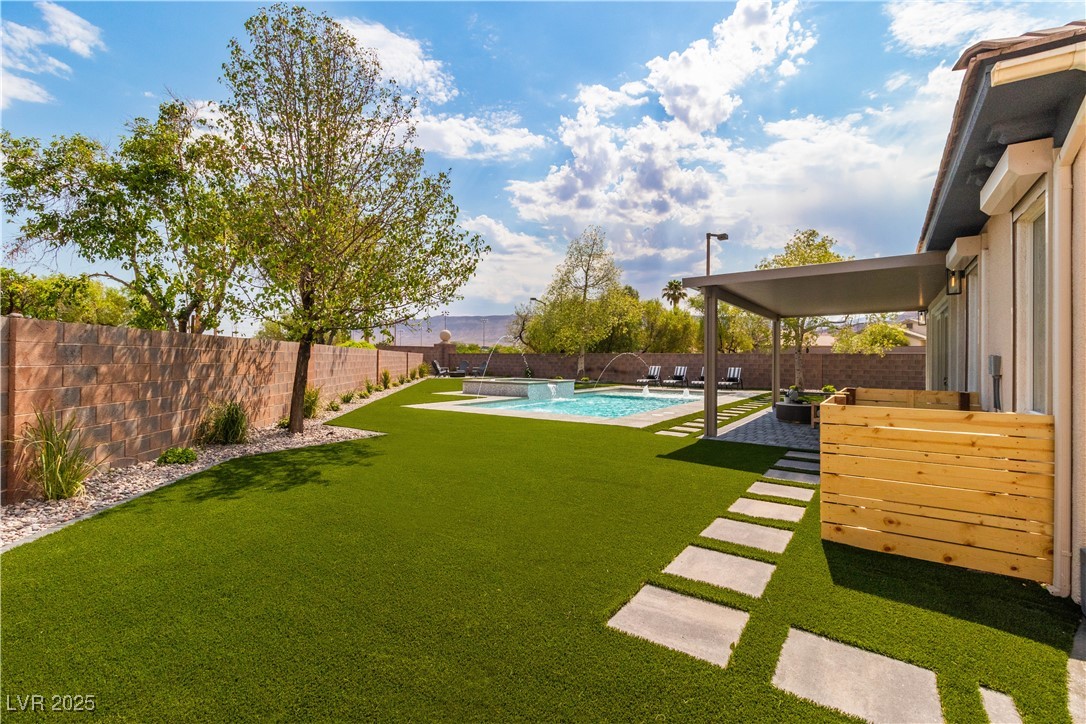 3281 Wisteria Tree Street