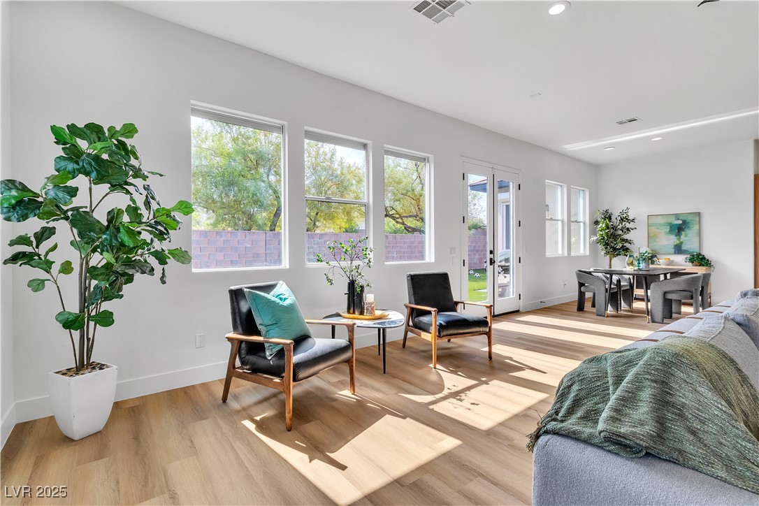 3281 Wisteria Tree Street