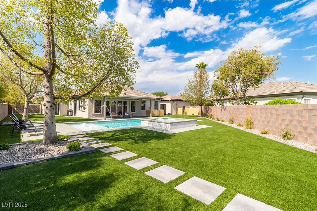 3281 Wisteria Tree Street