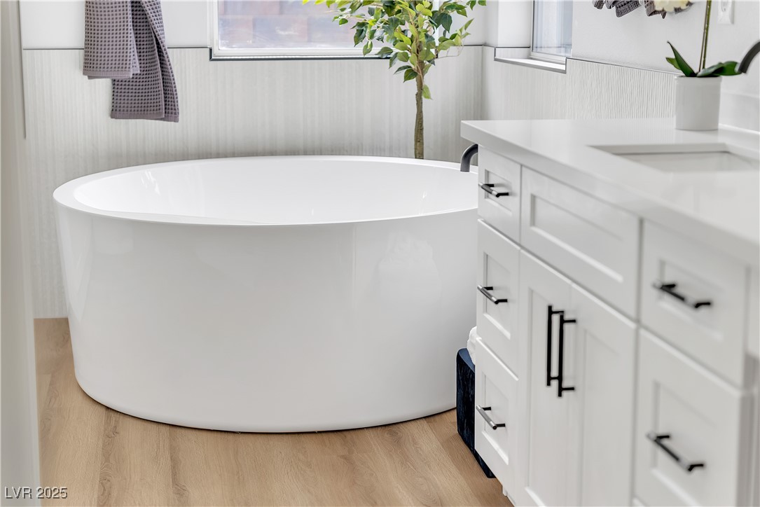 3281 Wisteria Tree Street