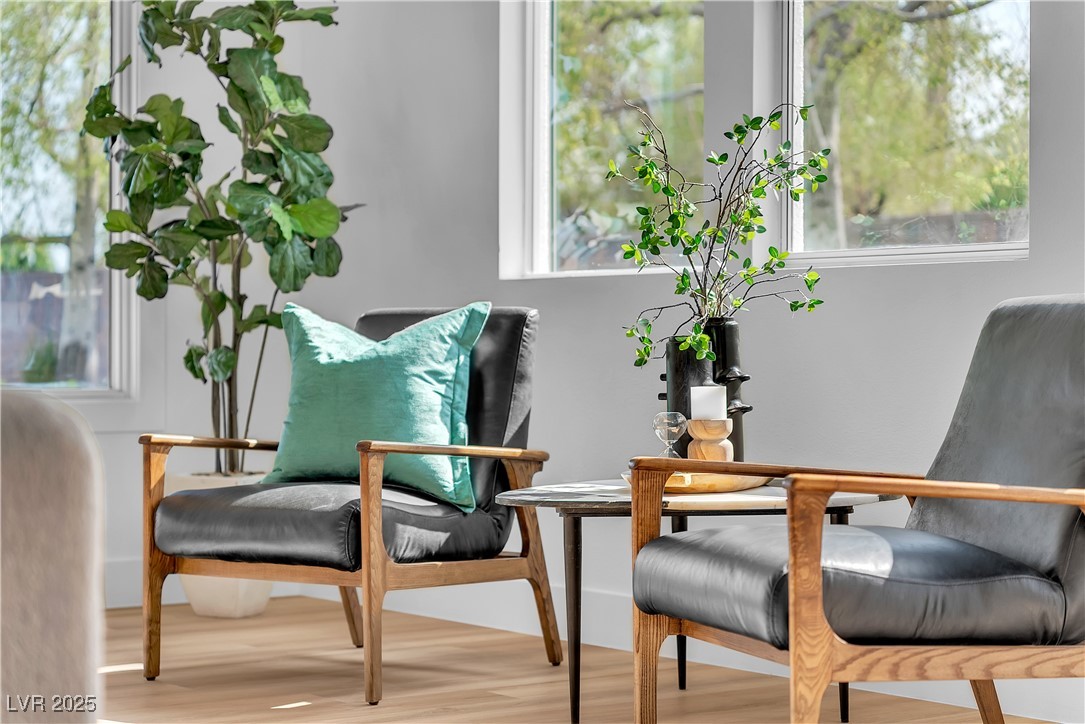 3281 Wisteria Tree Street