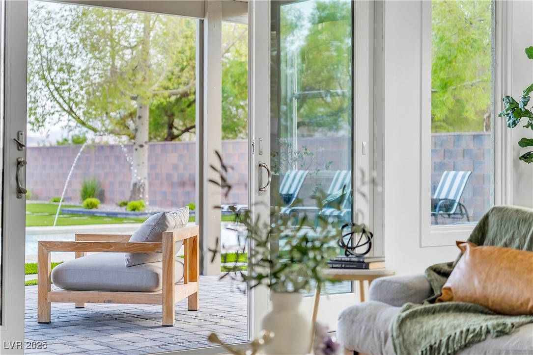 3281 Wisteria Tree Street