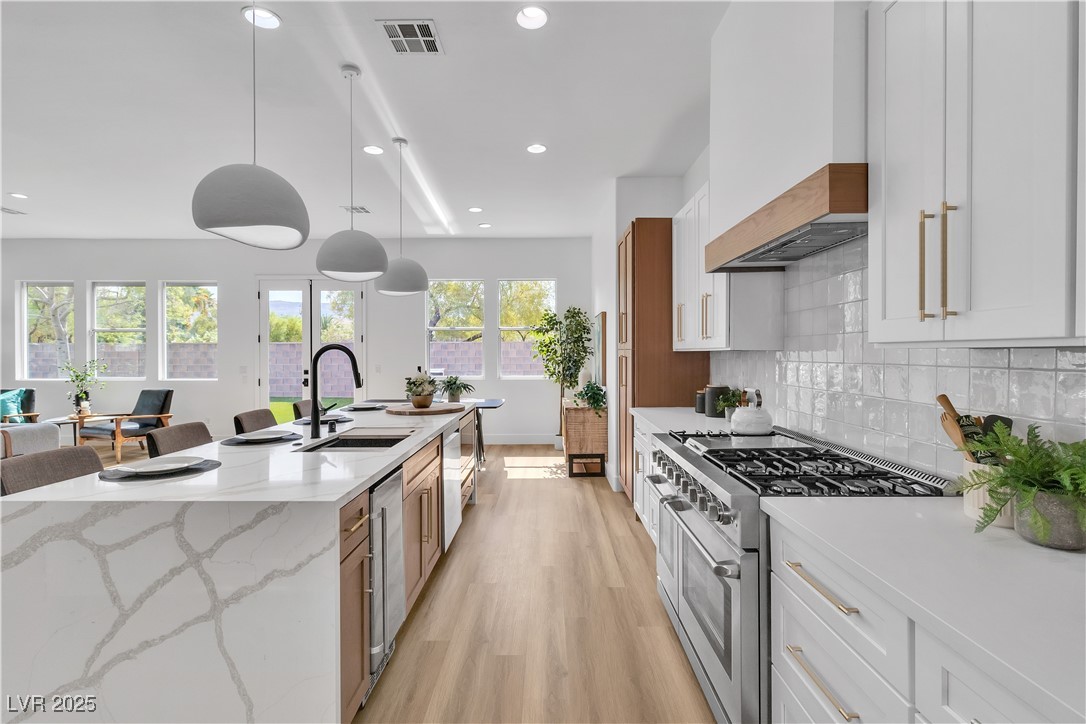 3281 Wisteria Tree Street