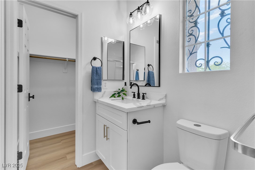 3281 Wisteria Tree Street