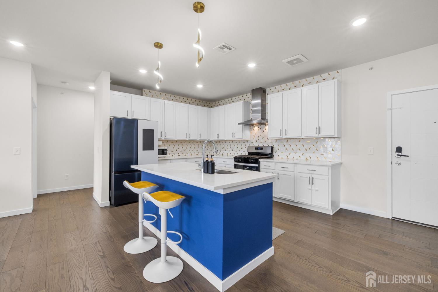 242 Lorhan Drive