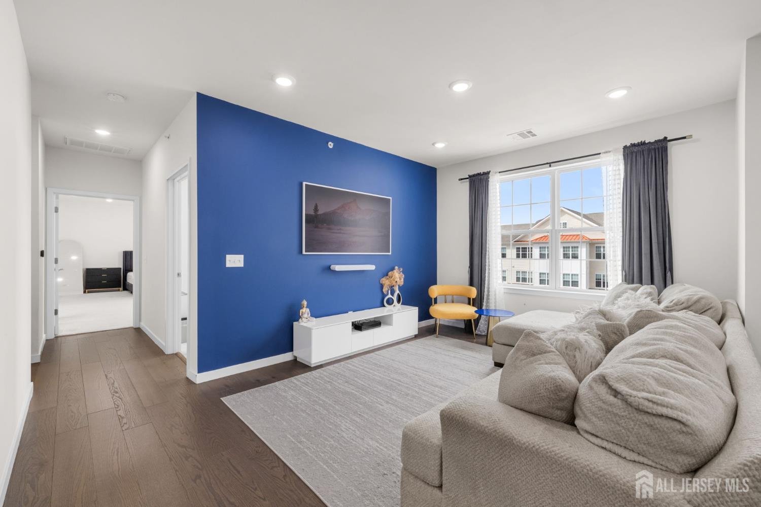 242 Lorhan Drive