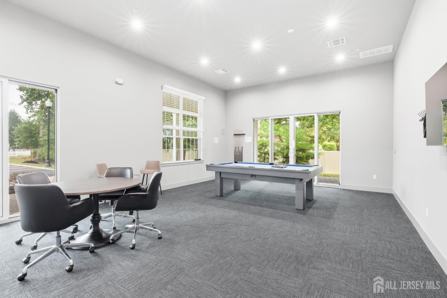 242 Lorhan Drive