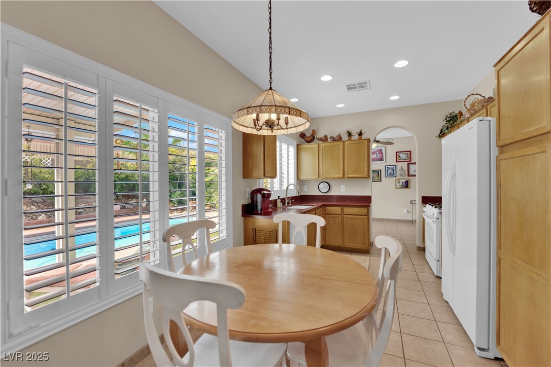 2873 Cordillera Drive