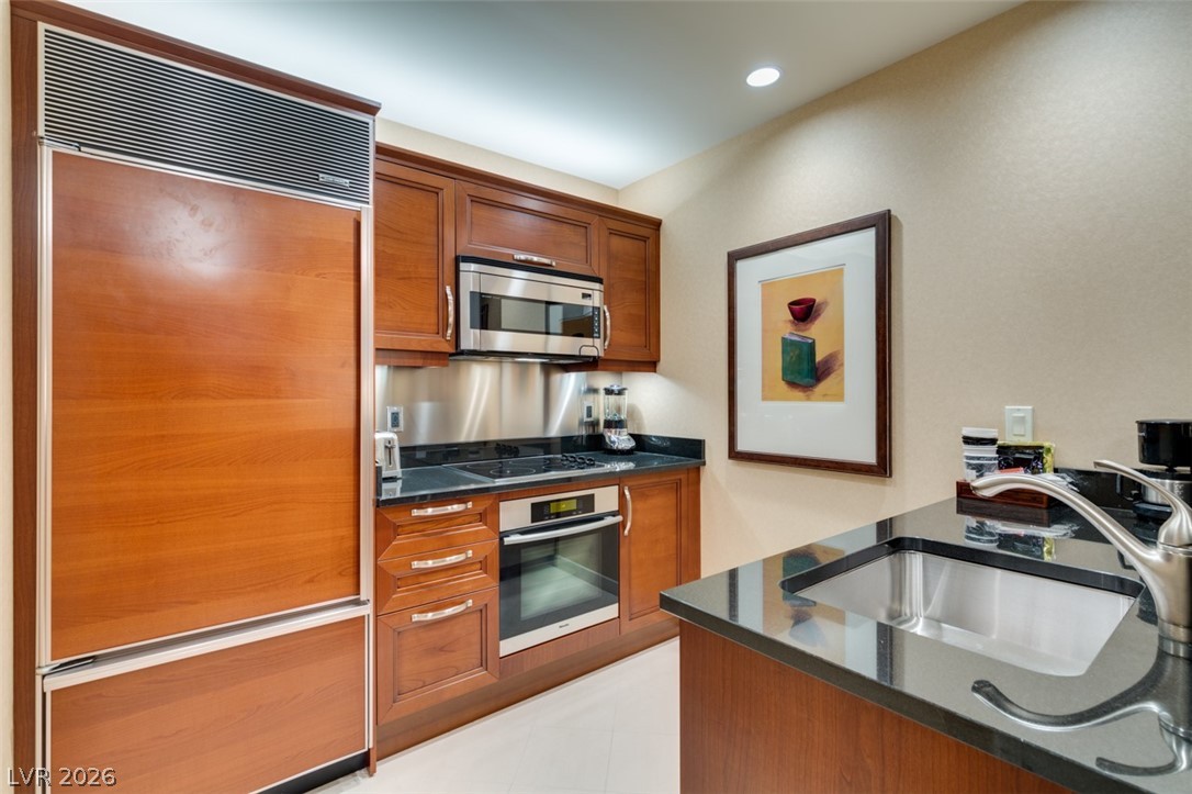 145 East HARMON Avenue 2220 & 2218