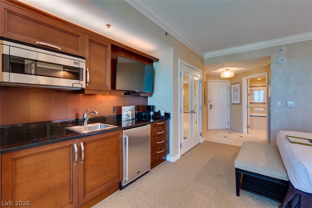 145 East HARMON Avenue 2220 & 2218