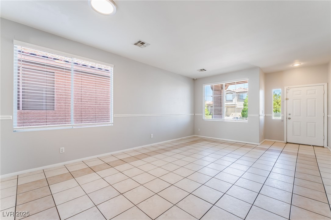 9993 Lemon Valley Avenue