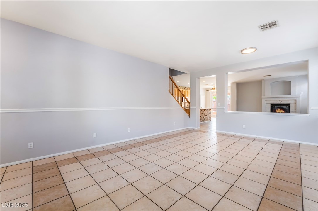 9993 Lemon Valley Avenue