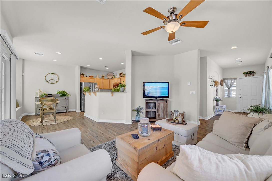 2561 Diplomacy Pointe Court