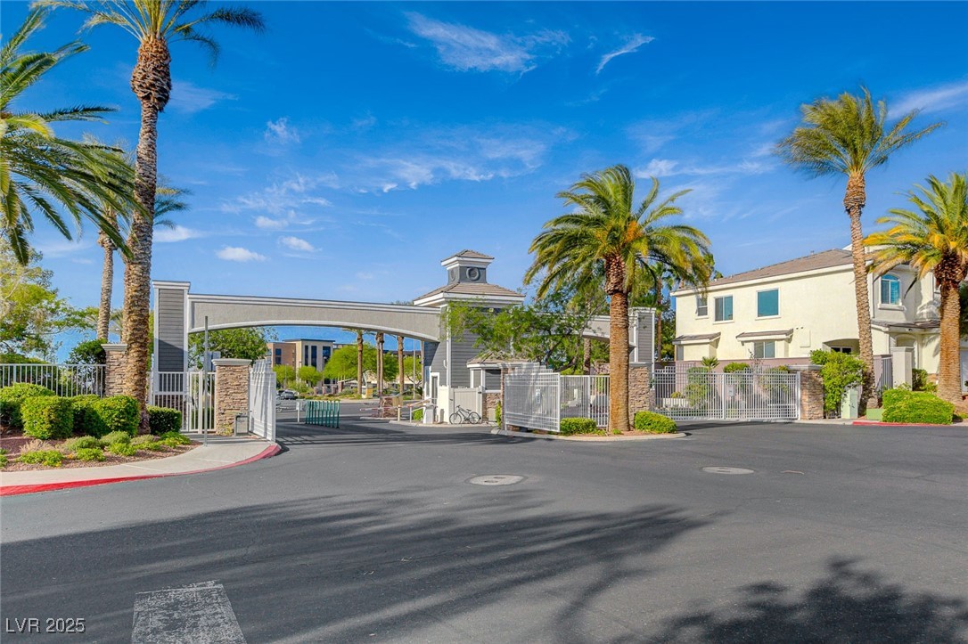 2561 Diplomacy Pointe Court