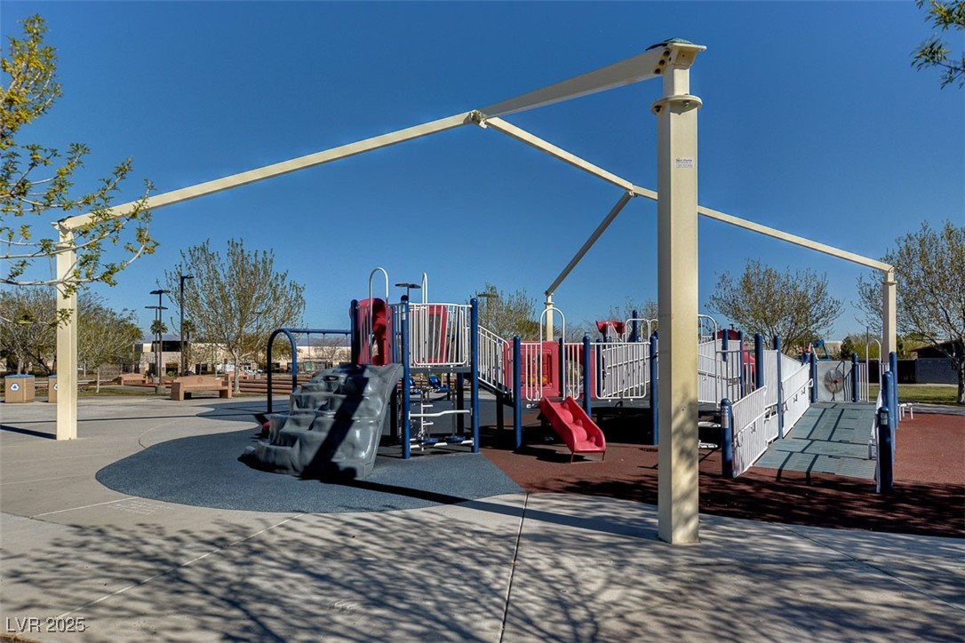 2561 Diplomacy Pointe Court