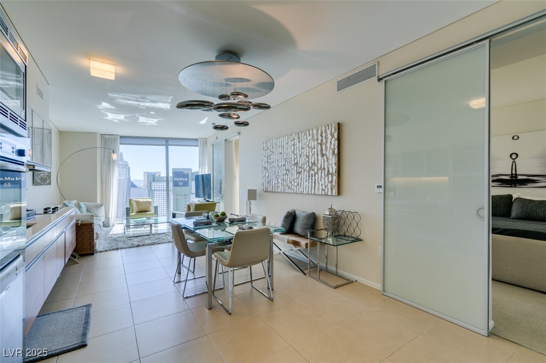 3726 LAS VEGAS Boulevard 2605