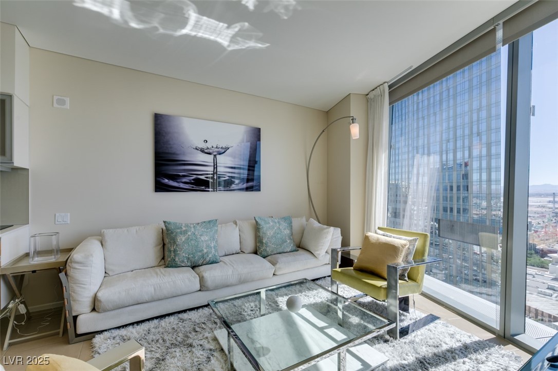 3726 LAS VEGAS Boulevard 2605