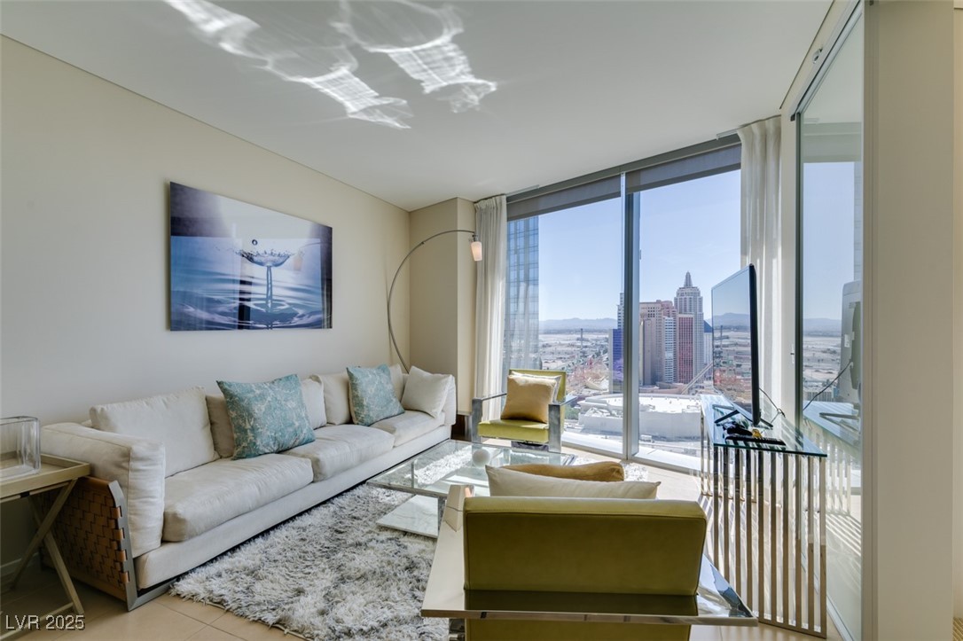 3726 LAS VEGAS Boulevard 2605