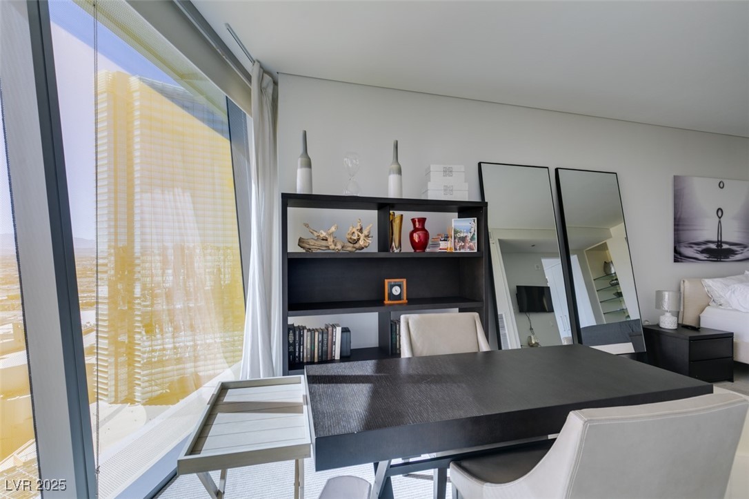 3726 LAS VEGAS Boulevard 2605