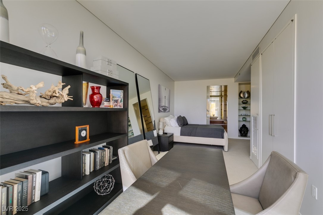 3726 LAS VEGAS Boulevard 2605