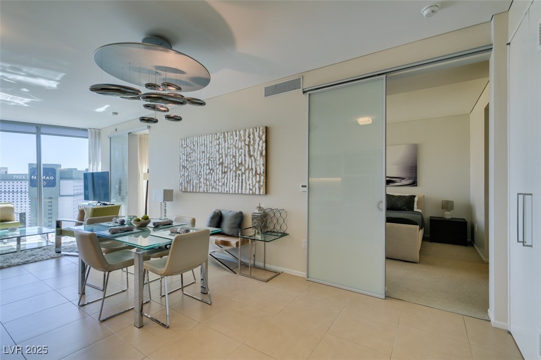 3726 LAS VEGAS Boulevard 2605