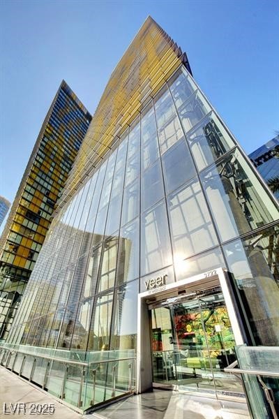 3726 LAS VEGAS Boulevard 2605