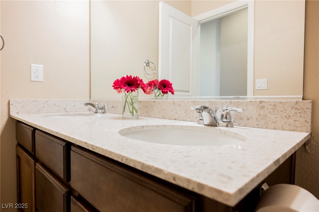 7146 Foggy Mist Avenue